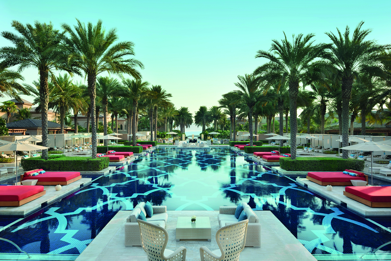 oneonly_the_palm_-_grand_pool